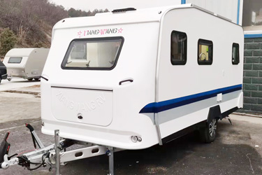 DWJ470拖掛房車 6米牽引式旅居車 德國(guó)愛(ài)科進(jìn)口撞剎底盤(pán)