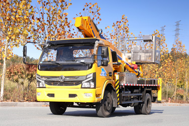 4×2東風(fēng)輕型150馬力國(guó)五舉升車(chē)_市政道路維修車(chē)_定制左/右舵商用款小型微卡救援車(chē)